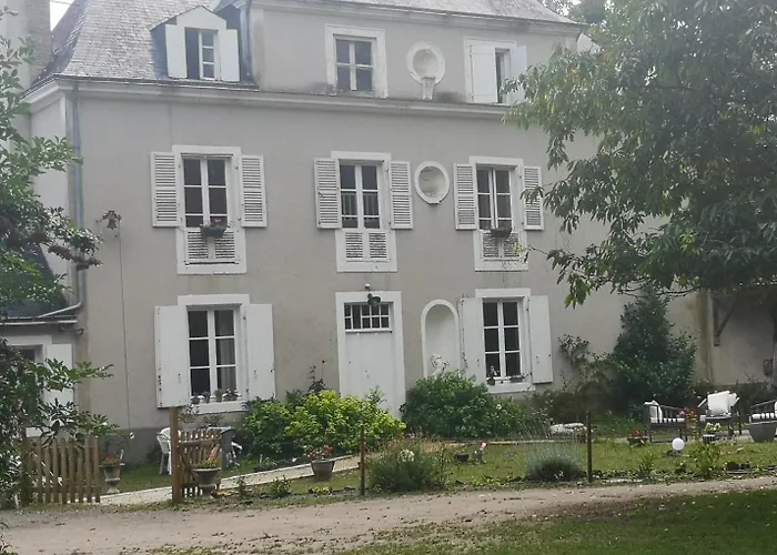 Le Petit Plessis